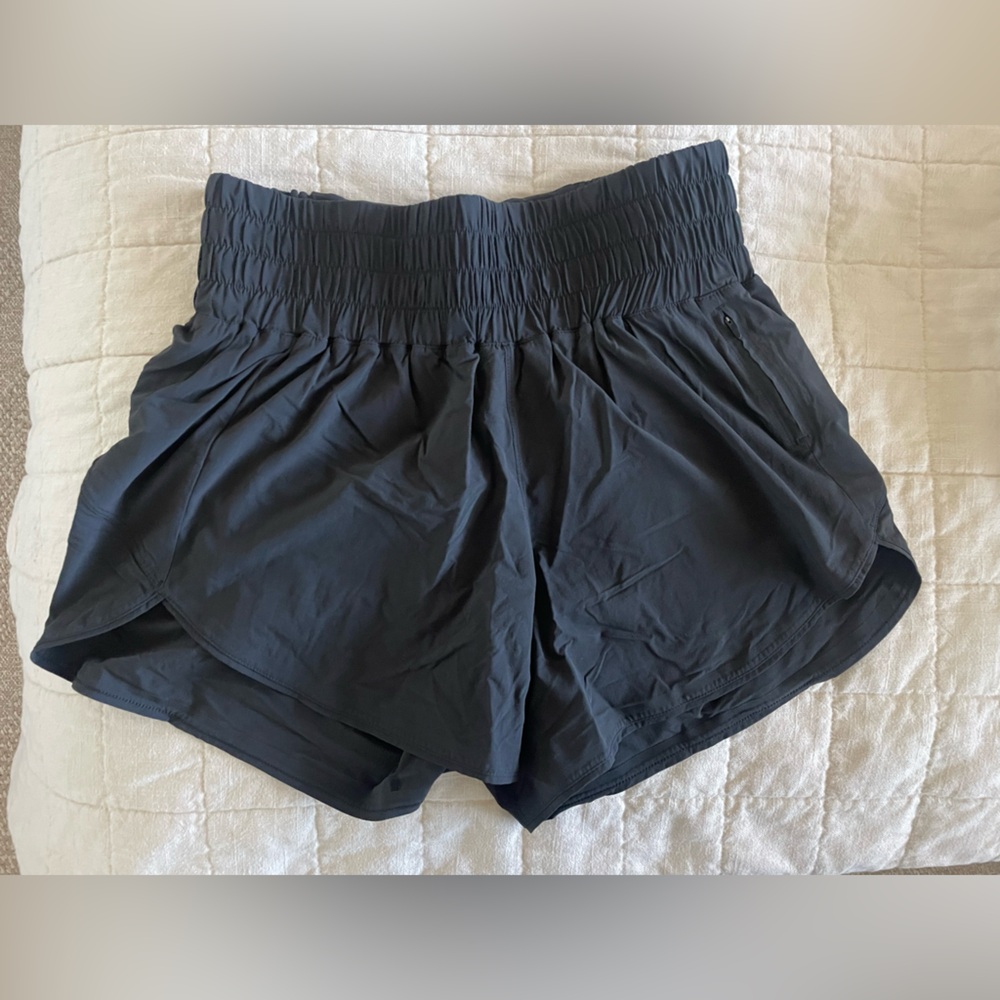 Outdoor Voices LightSpeed 3in Black Shorts